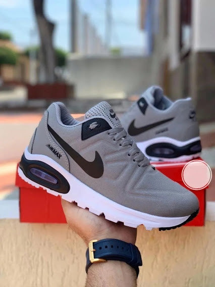 Tenis de caballero